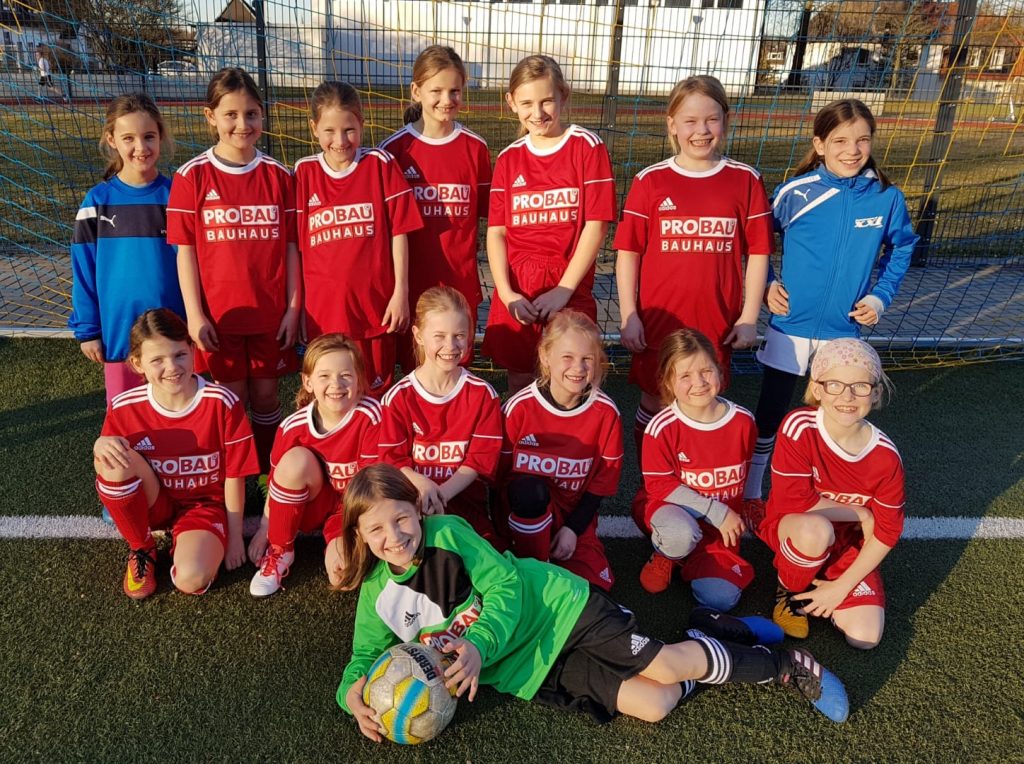 U11 im neuen Trikot