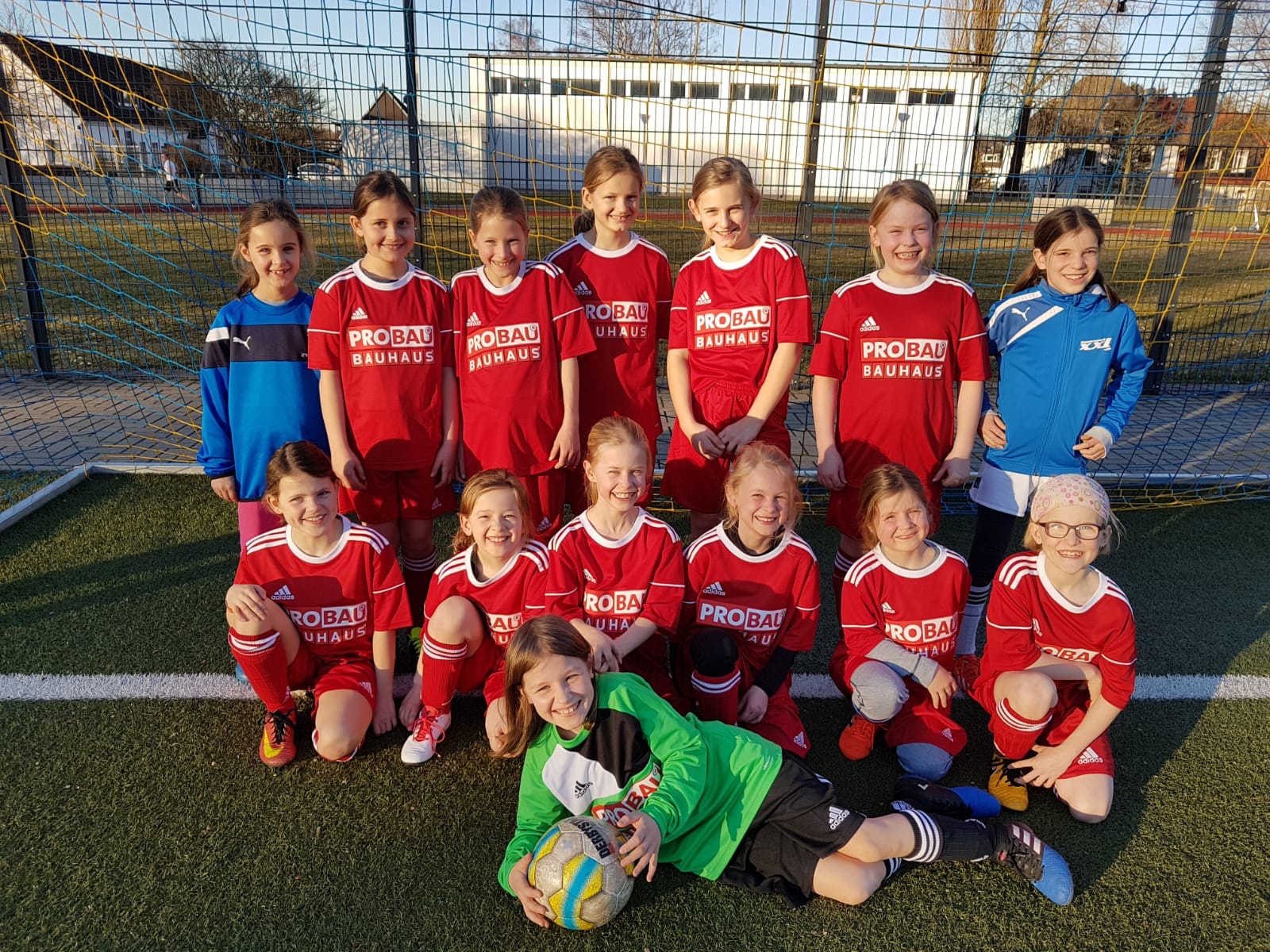 U11 im neuen Trikot